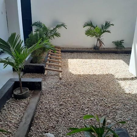 Zansi Beach House Нунгви Екстериор снимка